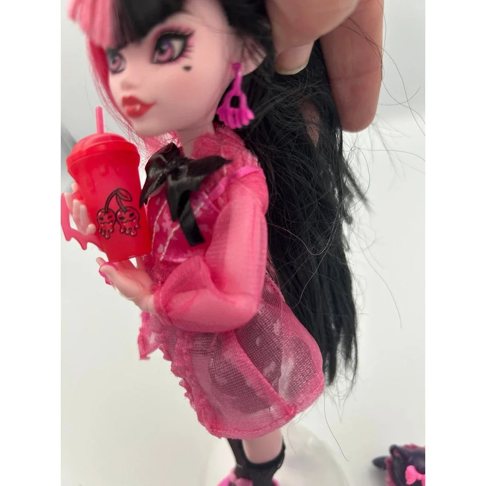 monster high see pics